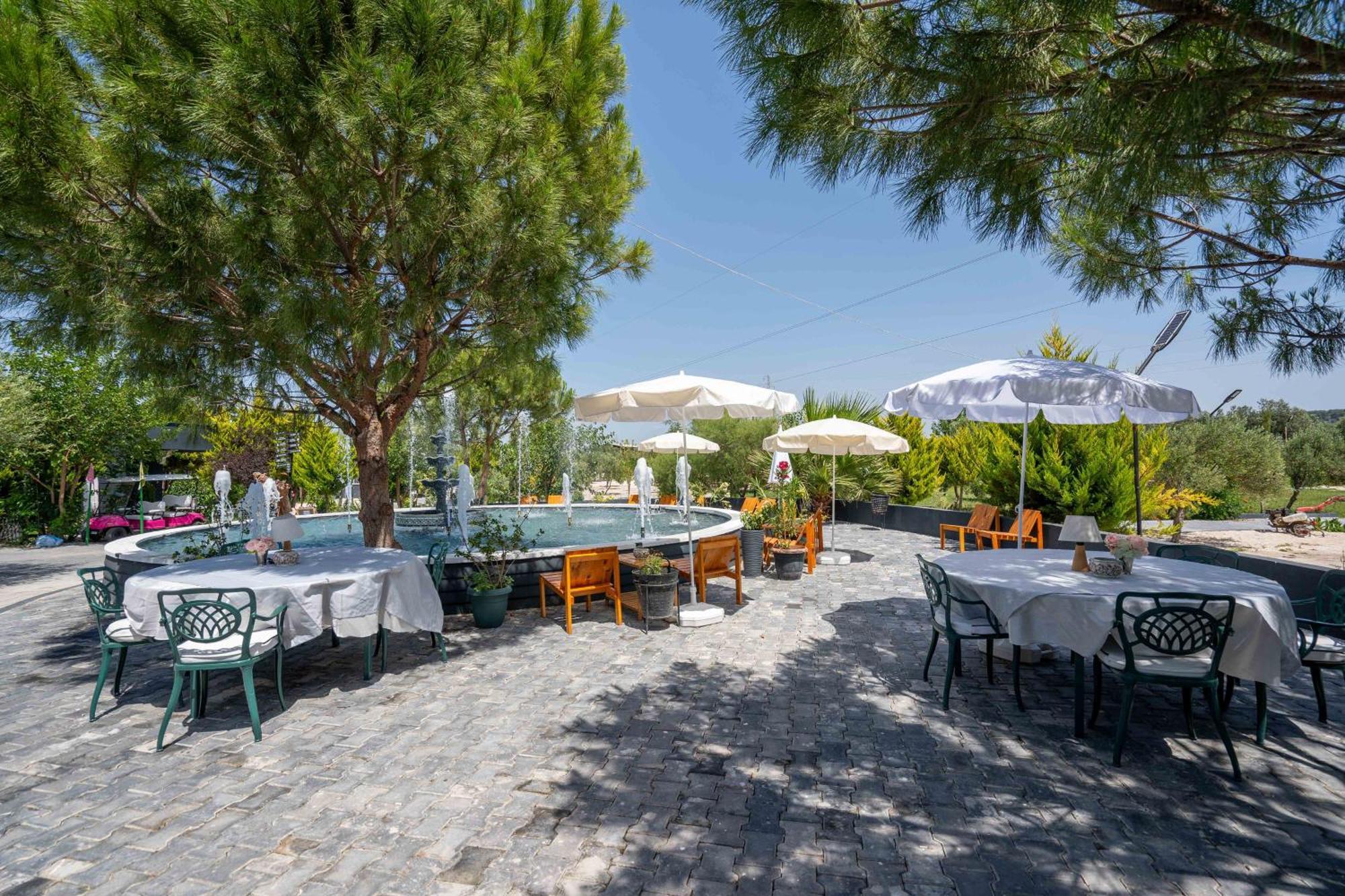 Willa Simlarda Country Club Ayvalı Zewnętrze zdjęcie