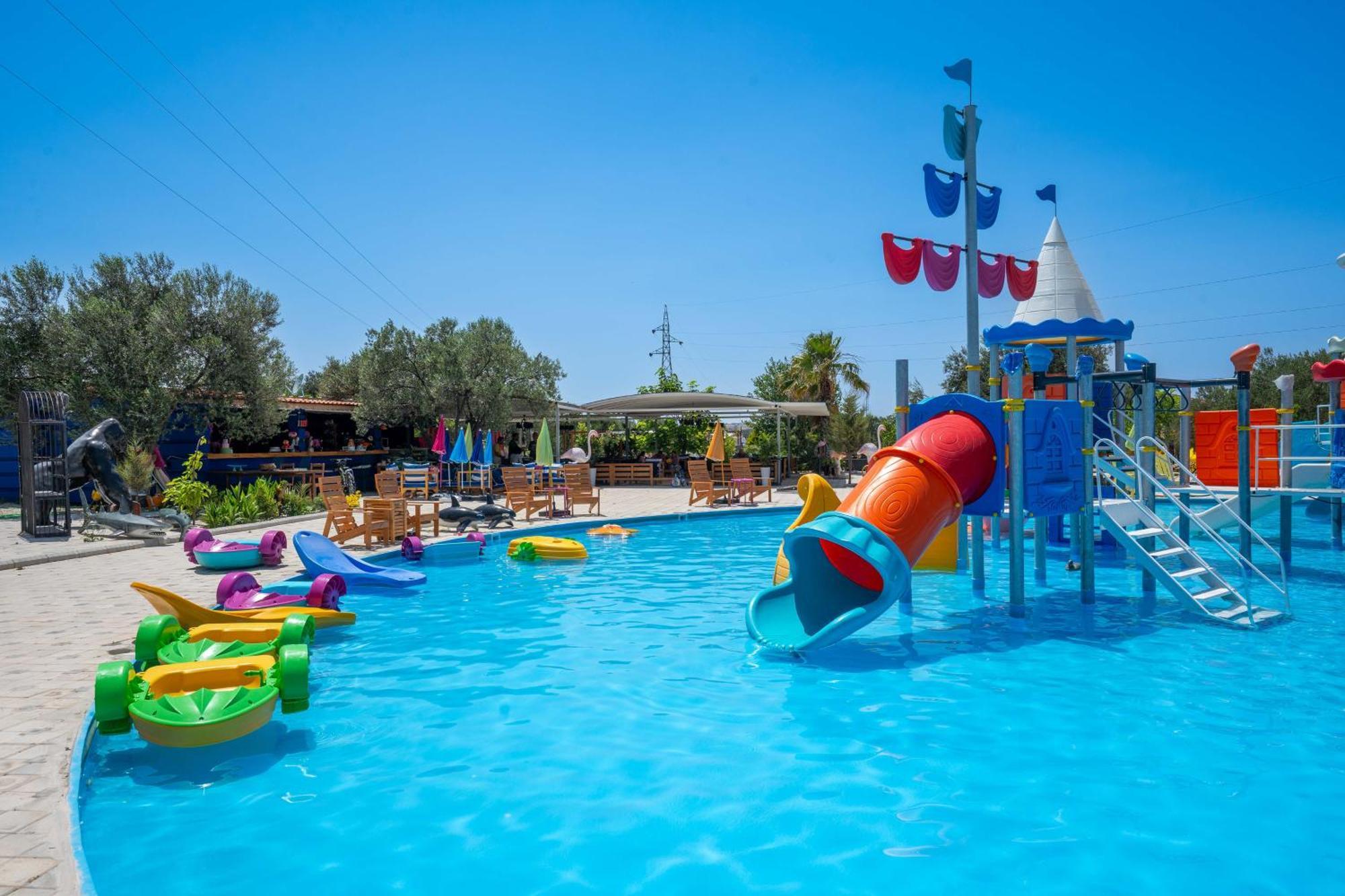 Willa Simlarda Country Club Ayvalı Zewnętrze zdjęcie