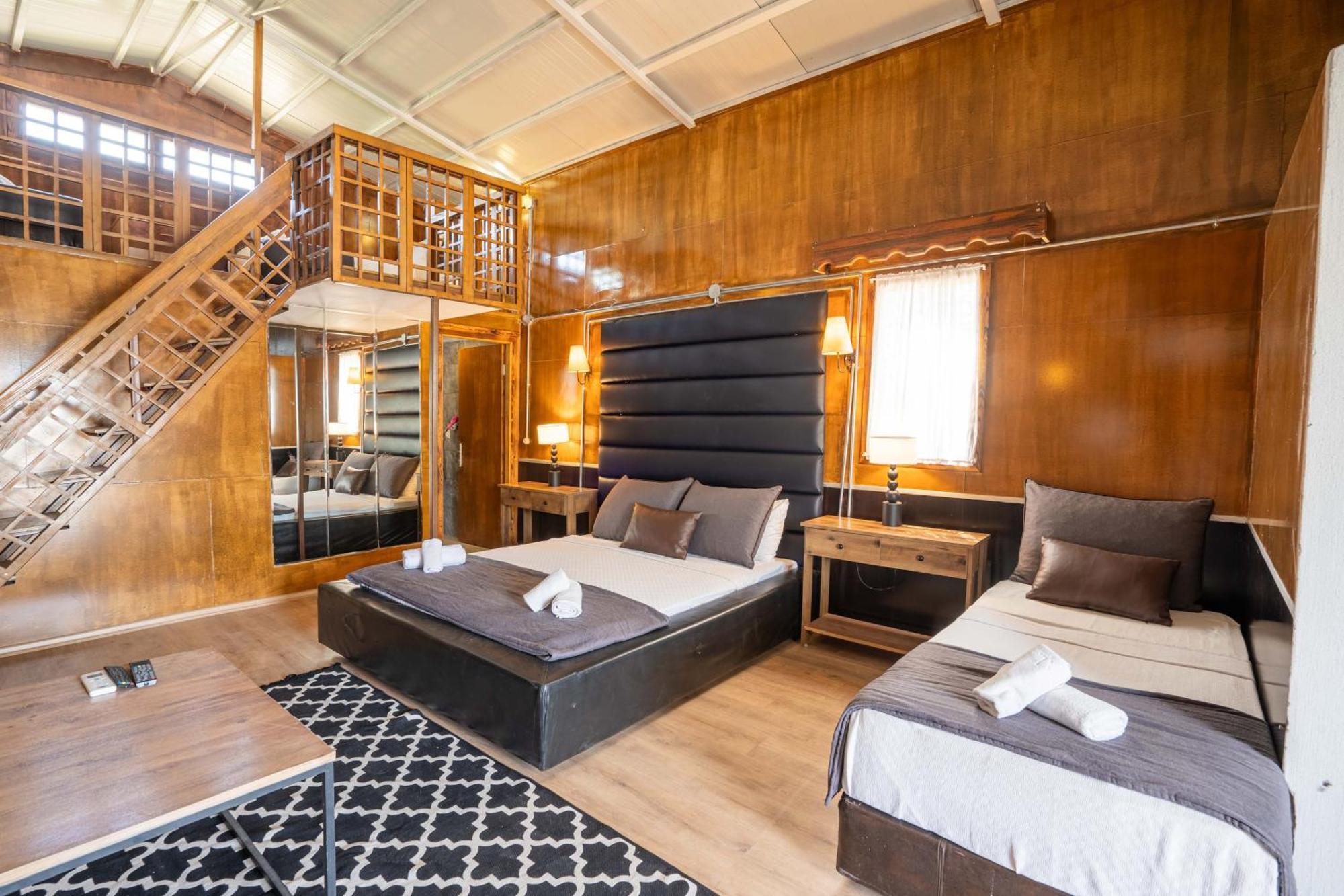 Willa Simlarda Country Club Ayvalı Zewnętrze zdjęcie
