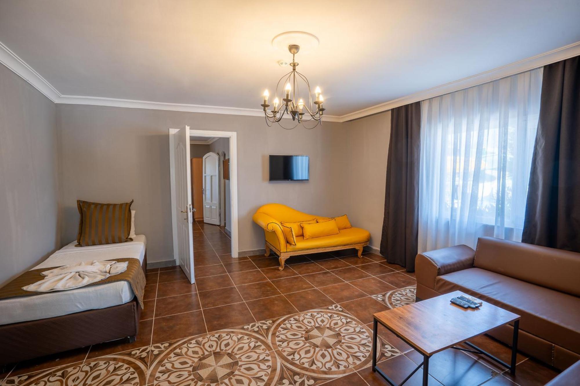 Willa Simlarda Country Club Ayvalı Zewnętrze zdjęcie