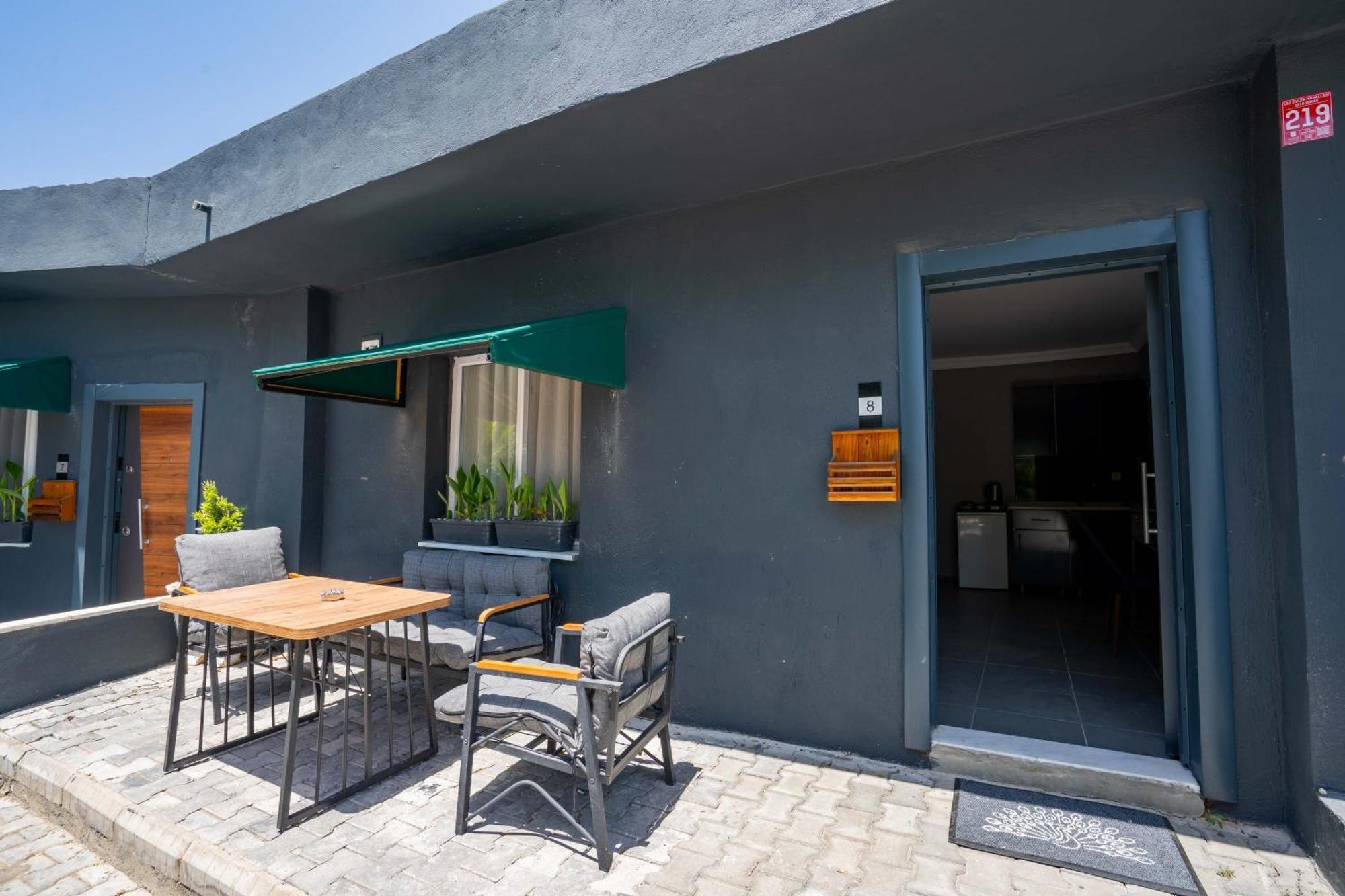 Willa Simlarda Country Club Ayvalı Zewnętrze zdjęcie