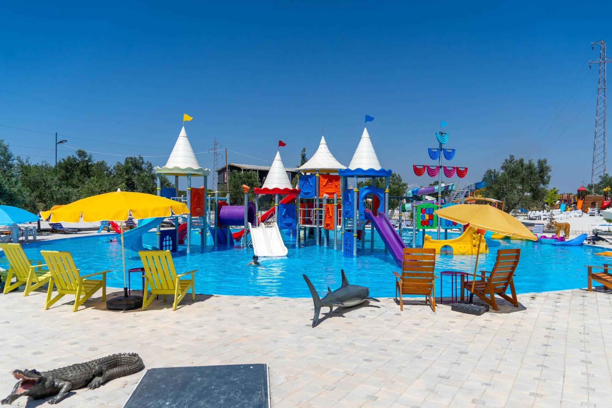 Willa Simlarda Country Club Ayvalı Zewnętrze zdjęcie
